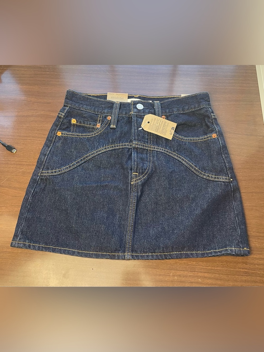 Levi’s Icon Skirt